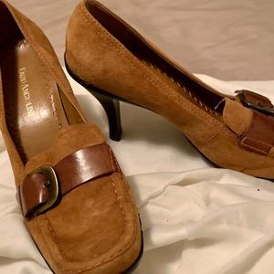 Suede Enzo Angiolini casual heels